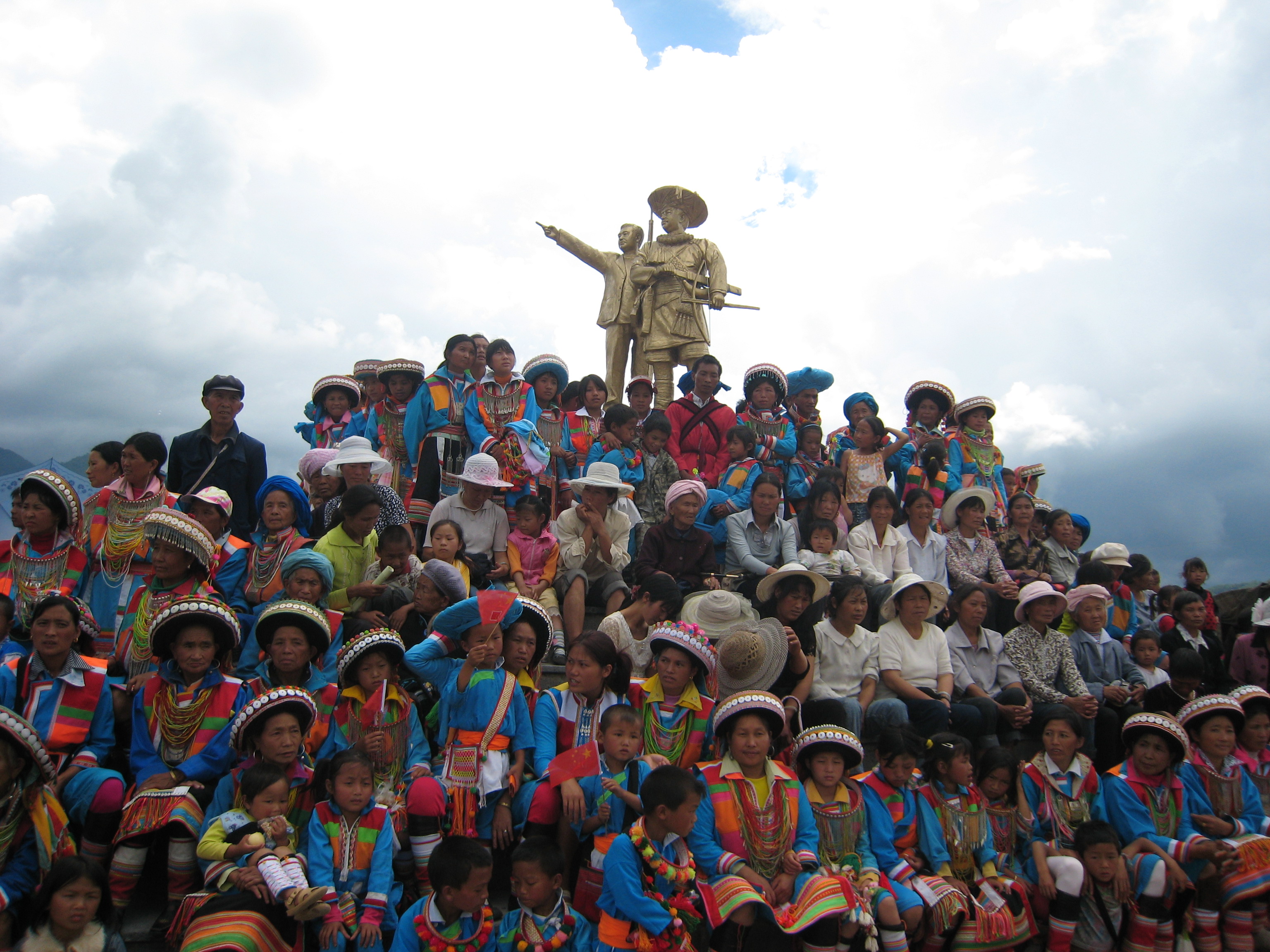 腾冲市猴桥镇gdp有多少_云南 持续几天的降雨,使得腾冲219户房屋受损 1人失踪